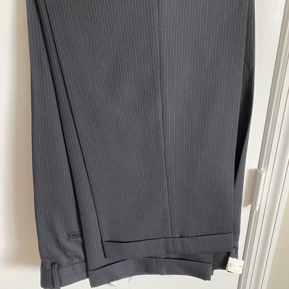 Men”s Ralph by Ralph Lauren 3pc Suit - Picture 3 of 5